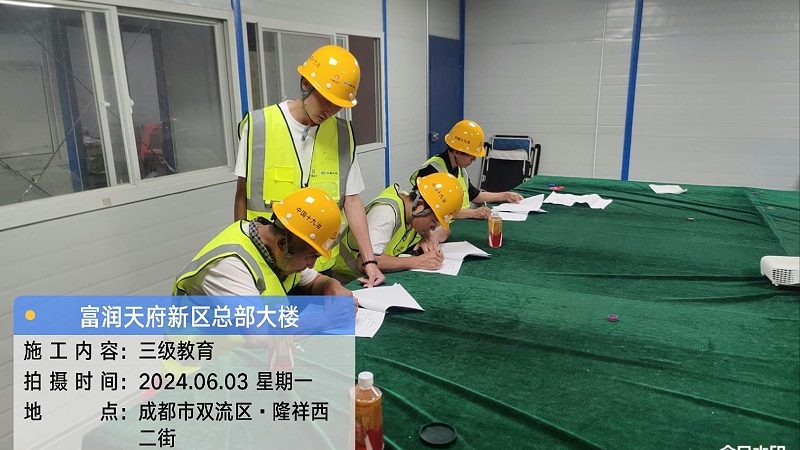 师资背景是判断会计培训老师口碑排名的关键因素之一。以下是一些具体的考量点：