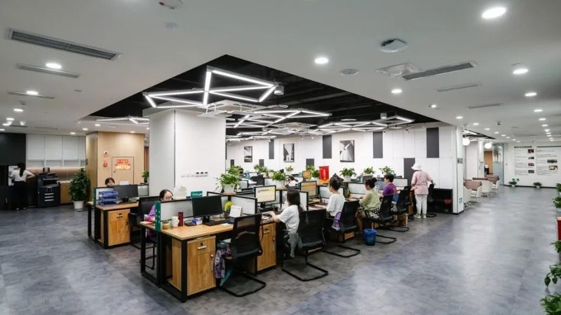 高压电工证培训费用包含教材吗
